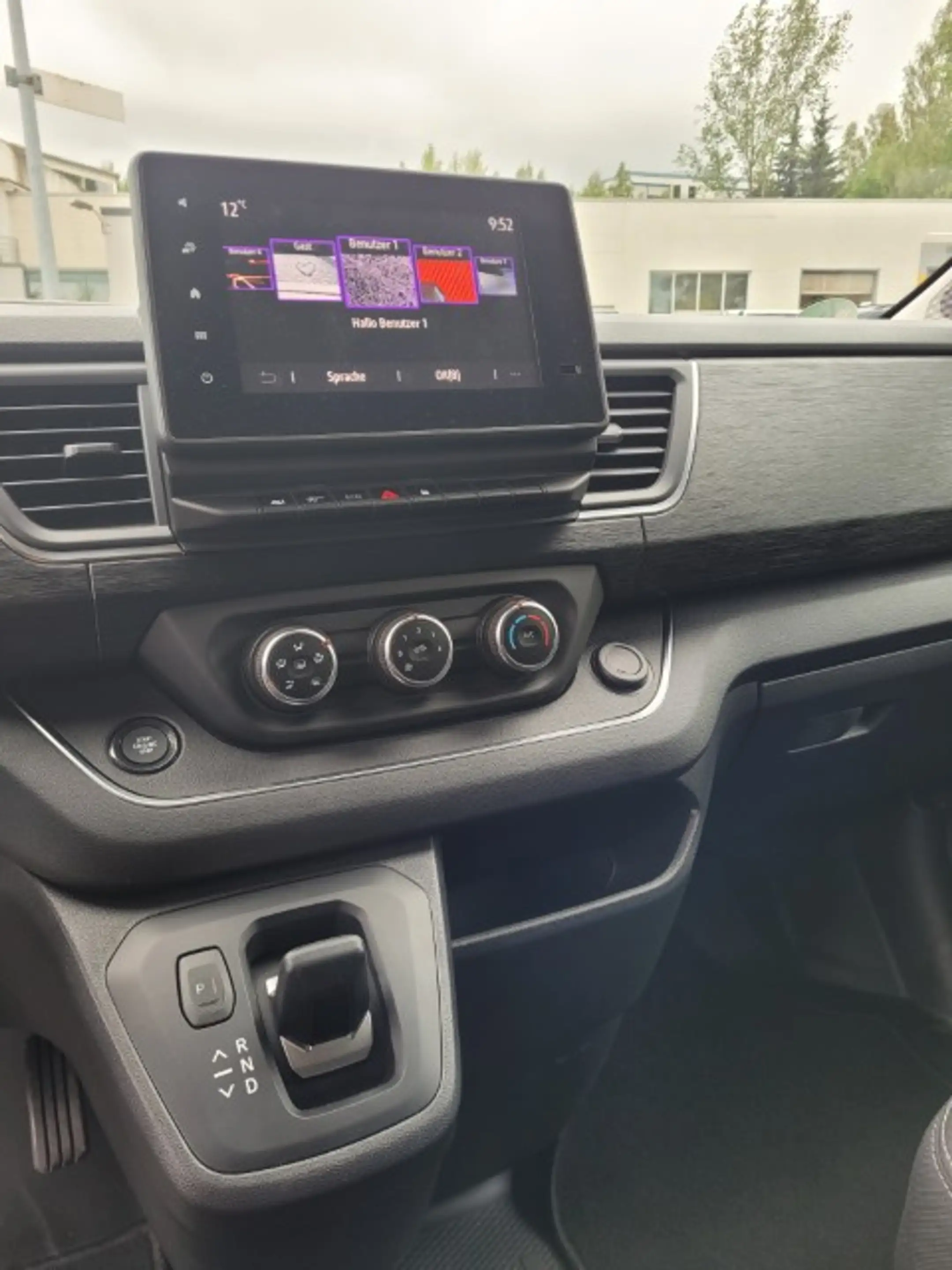 Renault Trafic PKW 8-Sitzer Grand Evolution Blue dCi 150 Automatik — photo 4