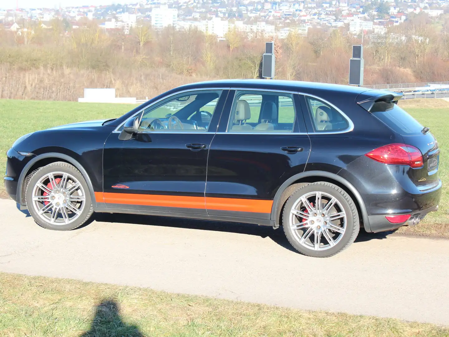 Porsche Cayenne Turbo-Look, Luft, SD, Voll-Leder, 21", Scheckheft Negro - 1