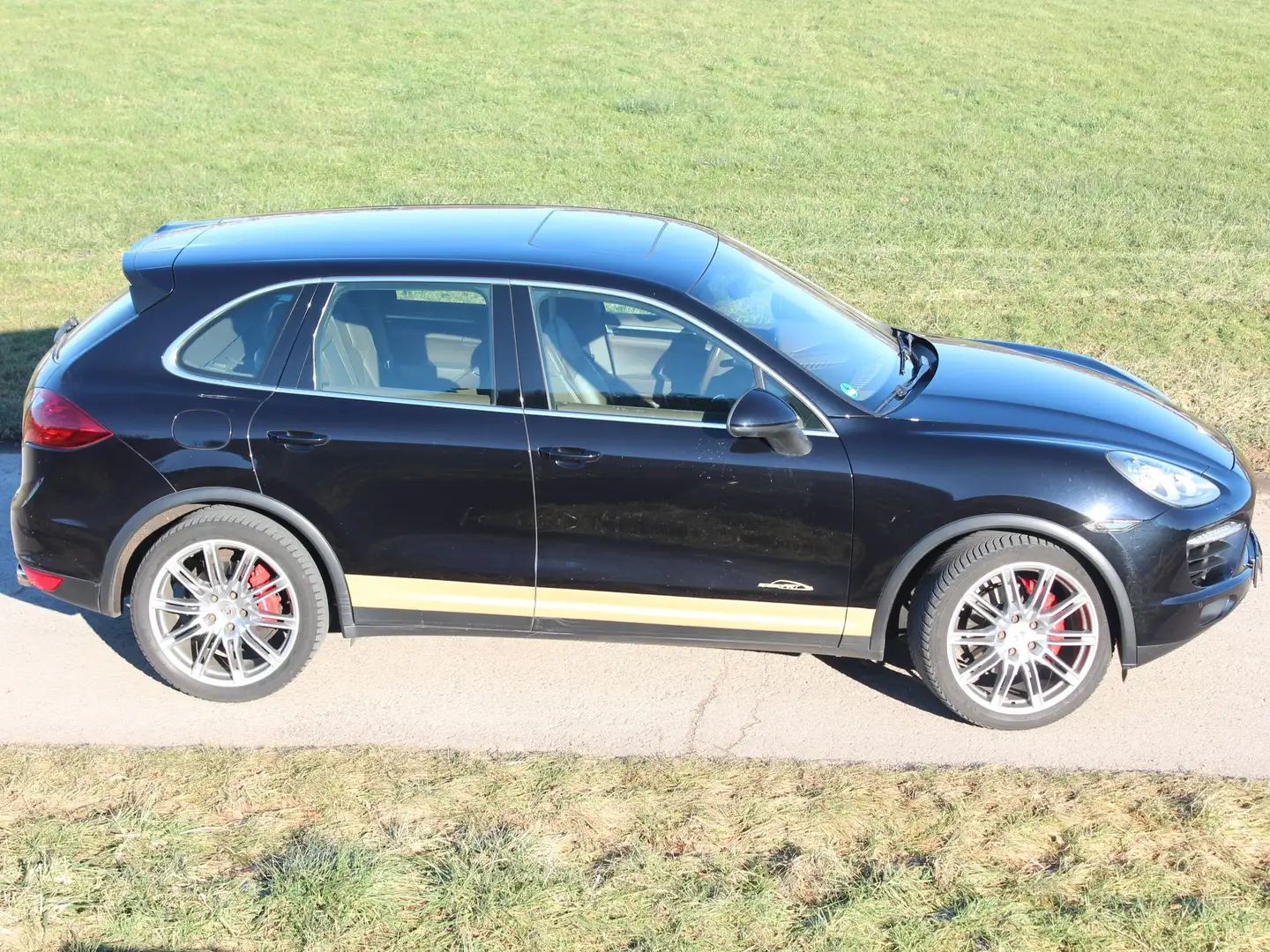 Porsche Cayenne Turbo-Look, Luft, SD, Voll-Leder, 21", Scheckheft Negro - 2