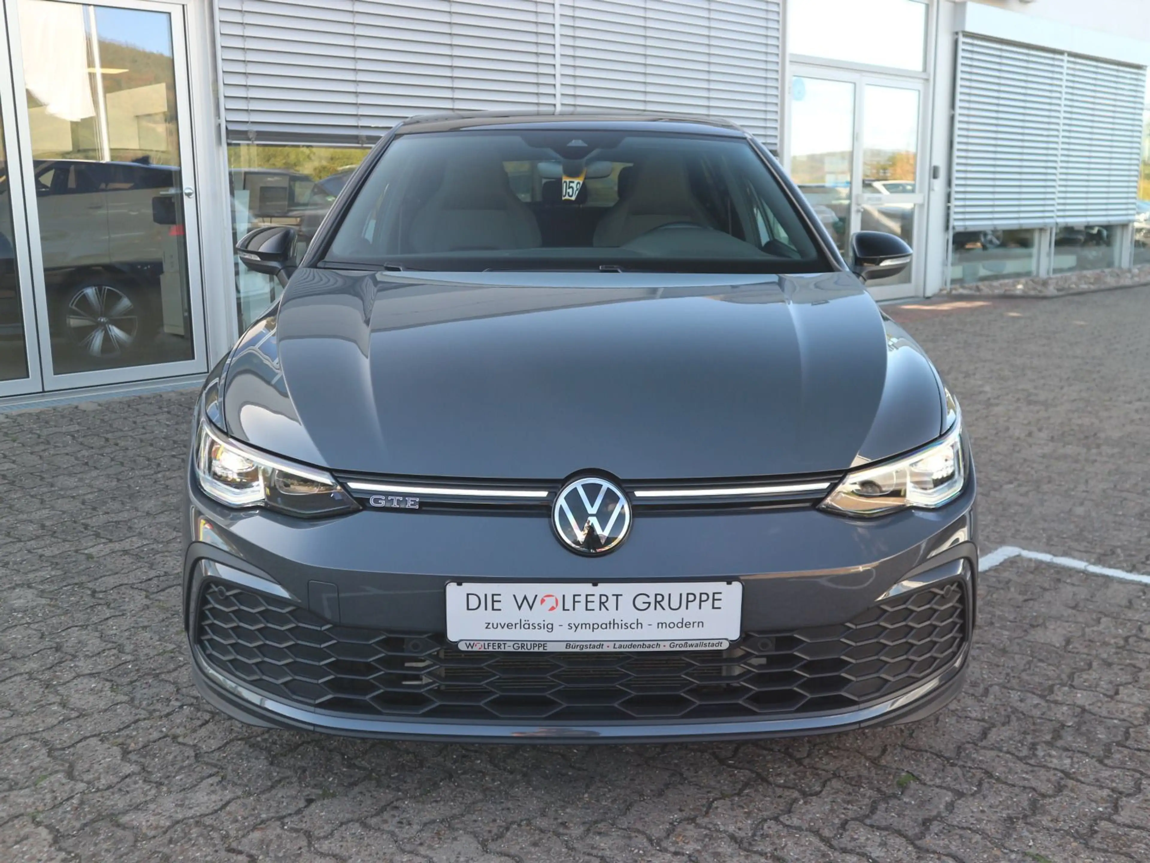 Volkswagen Golf GTE GTE 1.4 eHybrid DSG PANO ACC RFK BLACK — photo 3