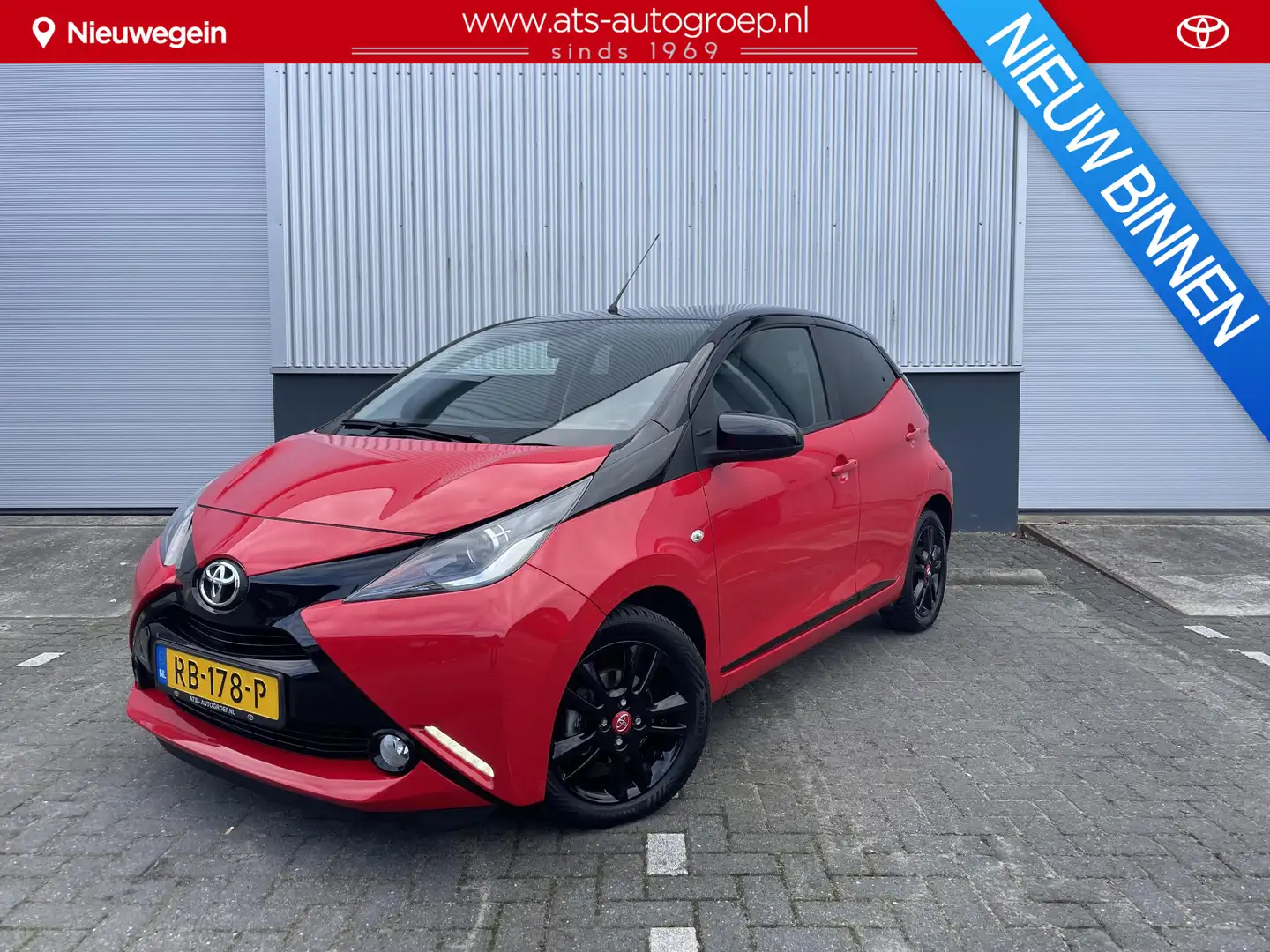 Toyota Aygo 1.0 VVT-i x-cite | Bi-tone | 1e eigenaar en dealer Rouge - 1