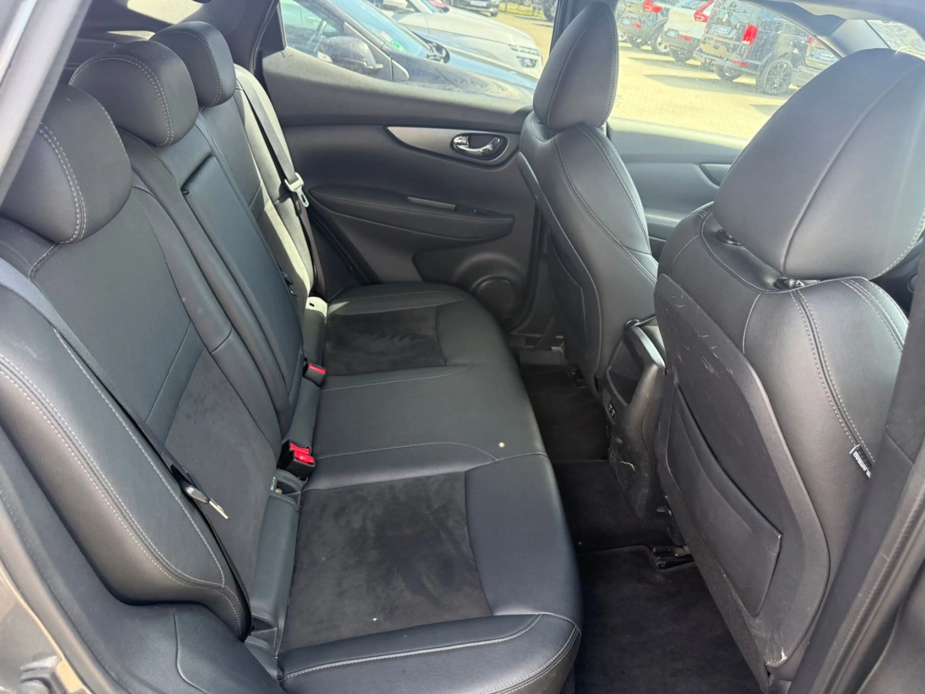 Nissan Qashqai N-Tec/LED/AHK/Kamera/ACC/ERST-LESEN!!! — photo 9