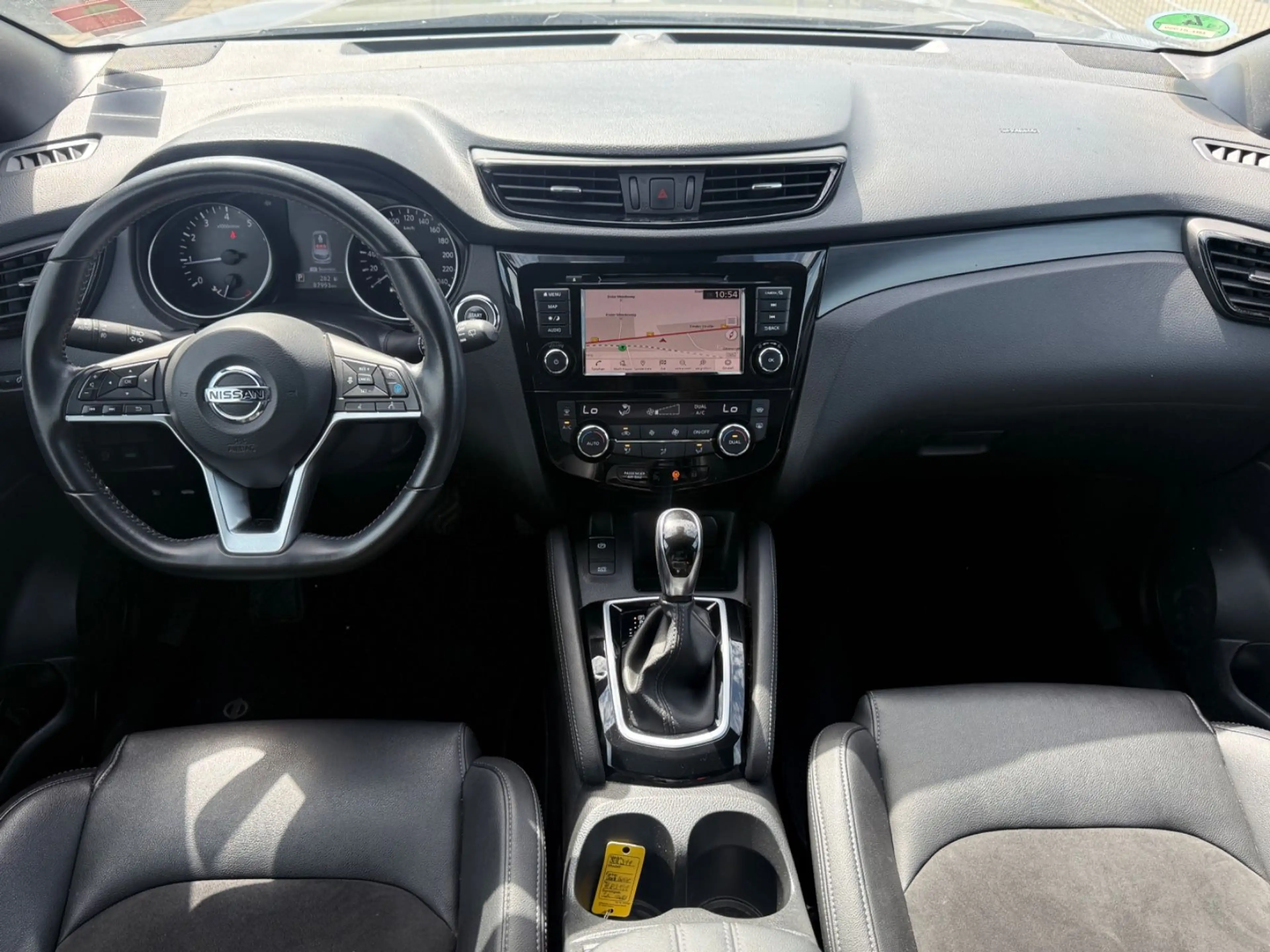 Nissan Qashqai N-Tec/LED/AHK/Kamera/ACC/ERST-LESEN!!! — photo 11