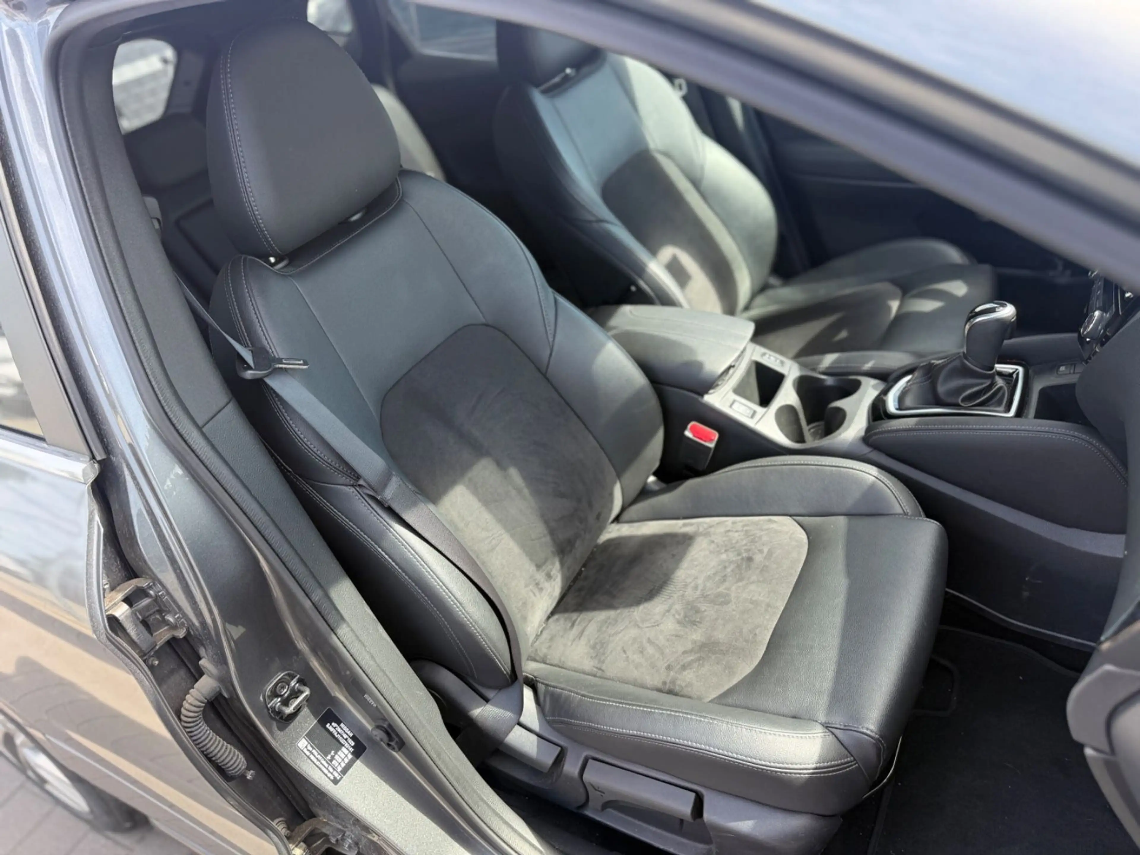 Nissan Qashqai N-Tec/LED/AHK/Kamera/ACC/ERST-LESEN!!! — photo 8