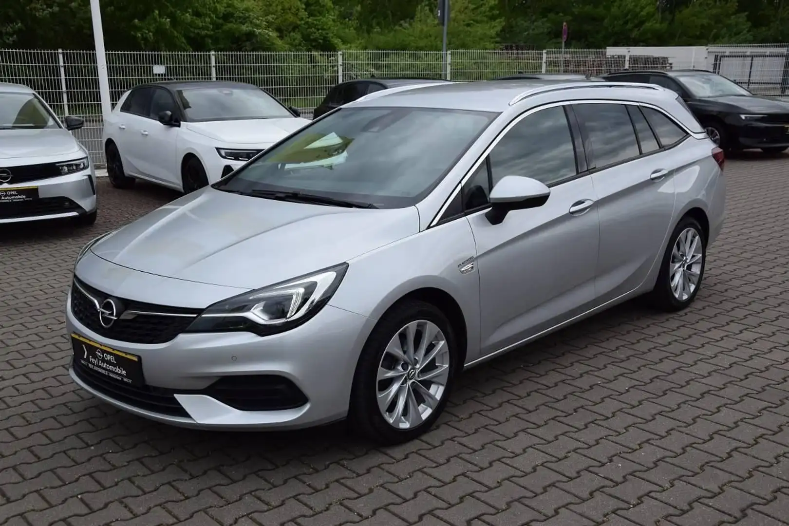 Opel Astra K Sports Tourer 1.5 Diesel "Elegance" AT Zilver - 2