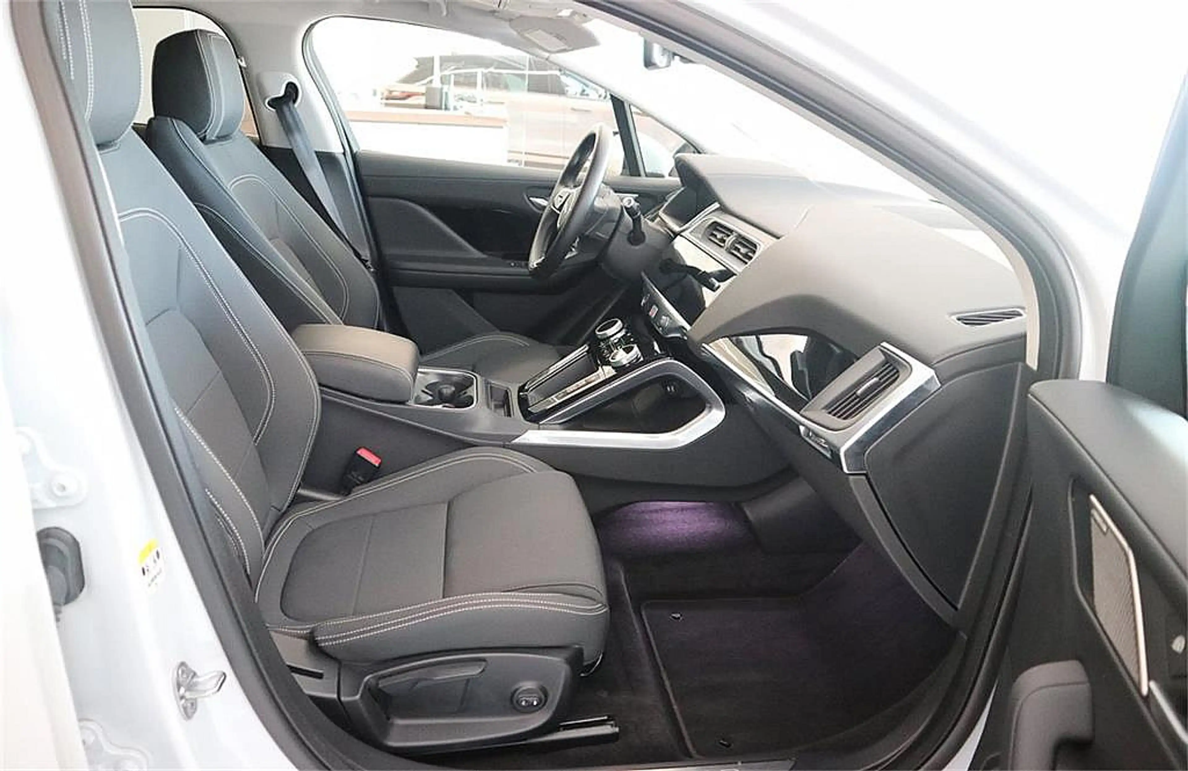 Jaguar I-Pace S EV400 AWD — photo 3