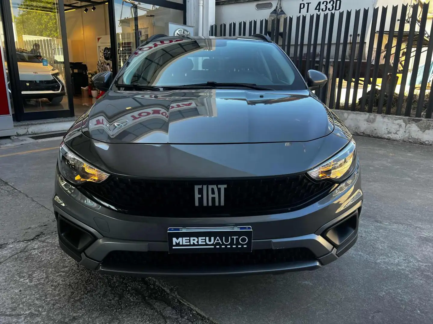 Fiat Tipo 1.3 Mjt S&S 5 porte Cross Grigio - 2