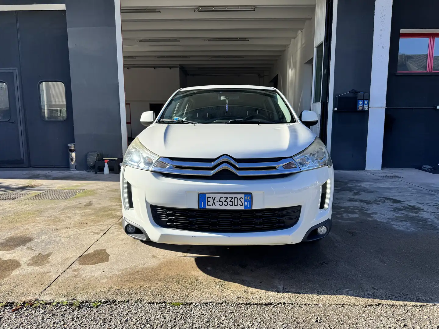 Citroen C4 C4 Aircross Aircross 1.6 hdi Attraction s Bianco - 2