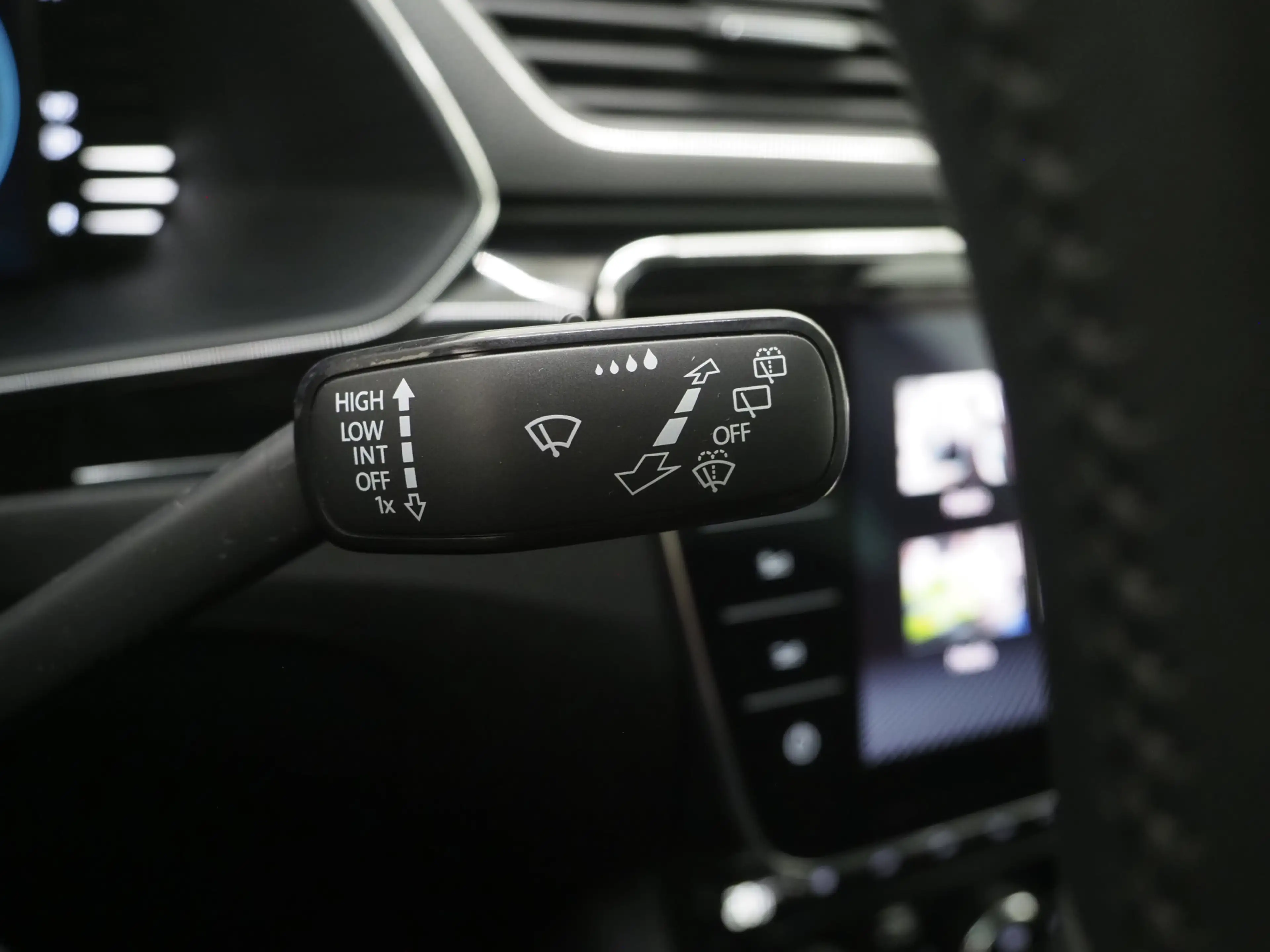 Skoda Superb Combi 1.4 TSI iV Laurin & Klement | Panoramadak | — photo 27