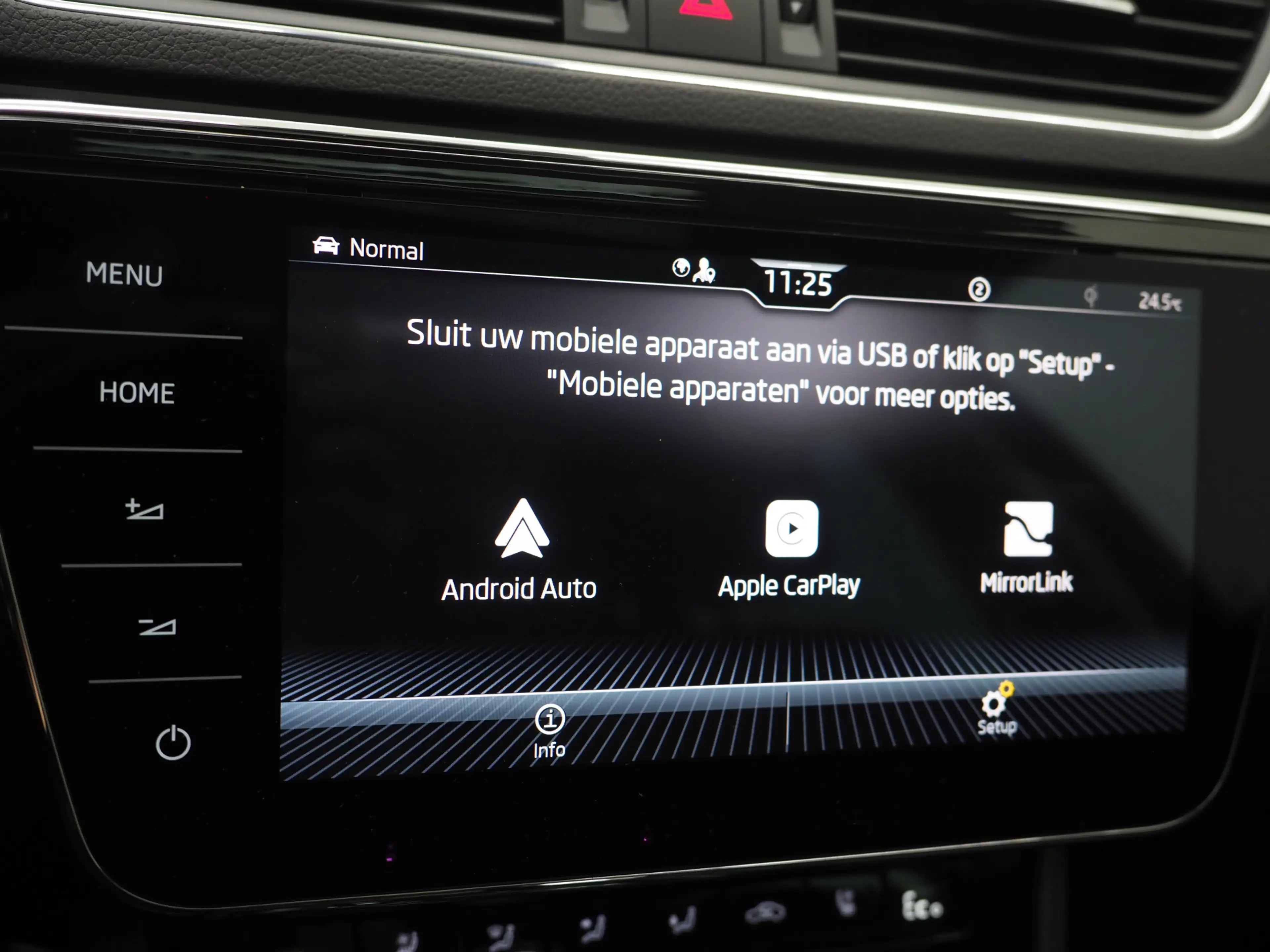 Skoda Superb Combi 1.4 TSI iV Laurin & Klement | Panoramadak | — photo 31