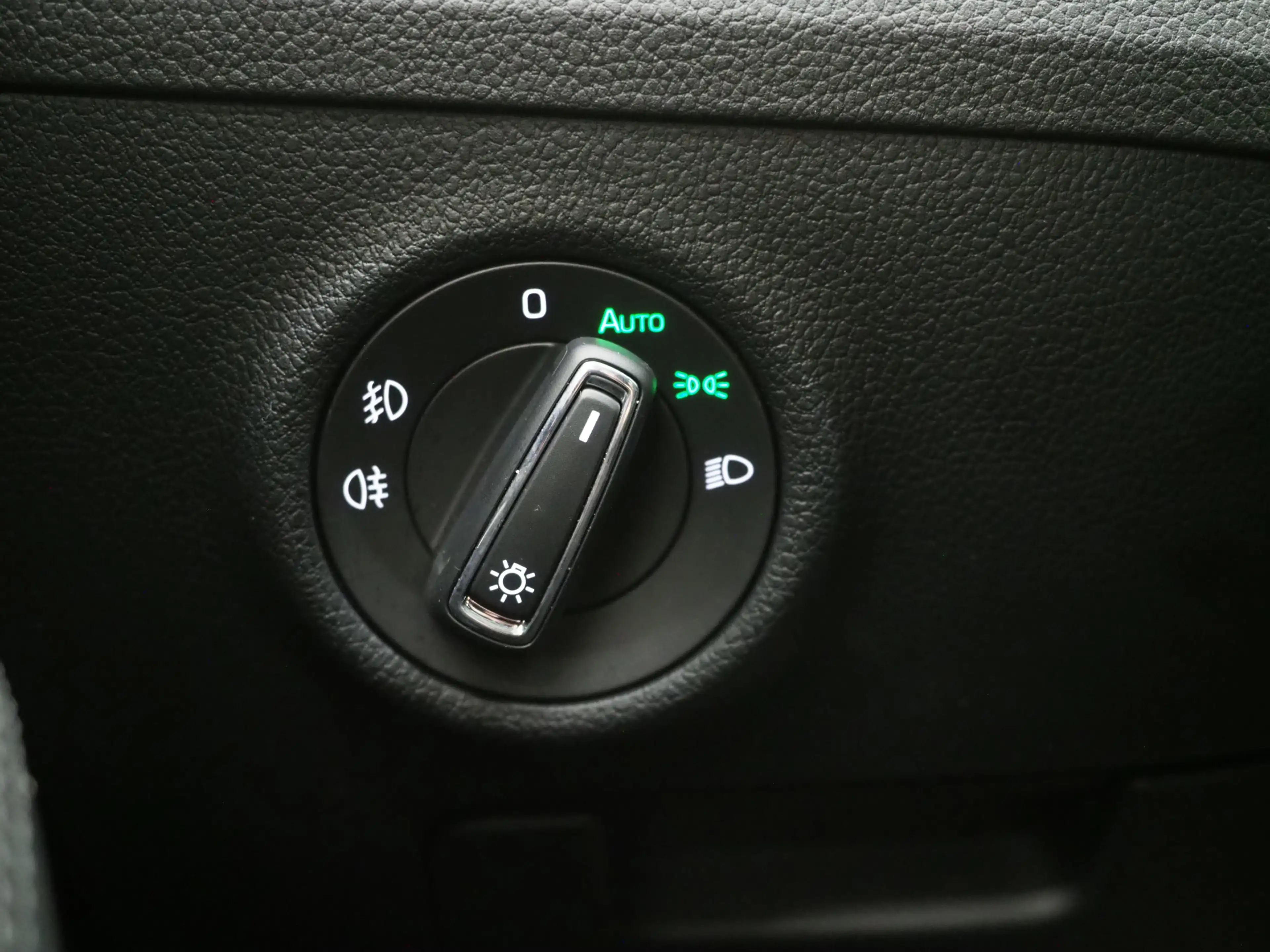 Skoda Superb Combi 1.4 TSI iV Laurin & Klement | Panoramadak | — photo 22