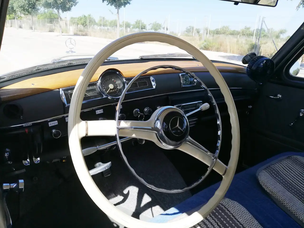 Mercedes-Benz 190 W121 Ponton, foto 8