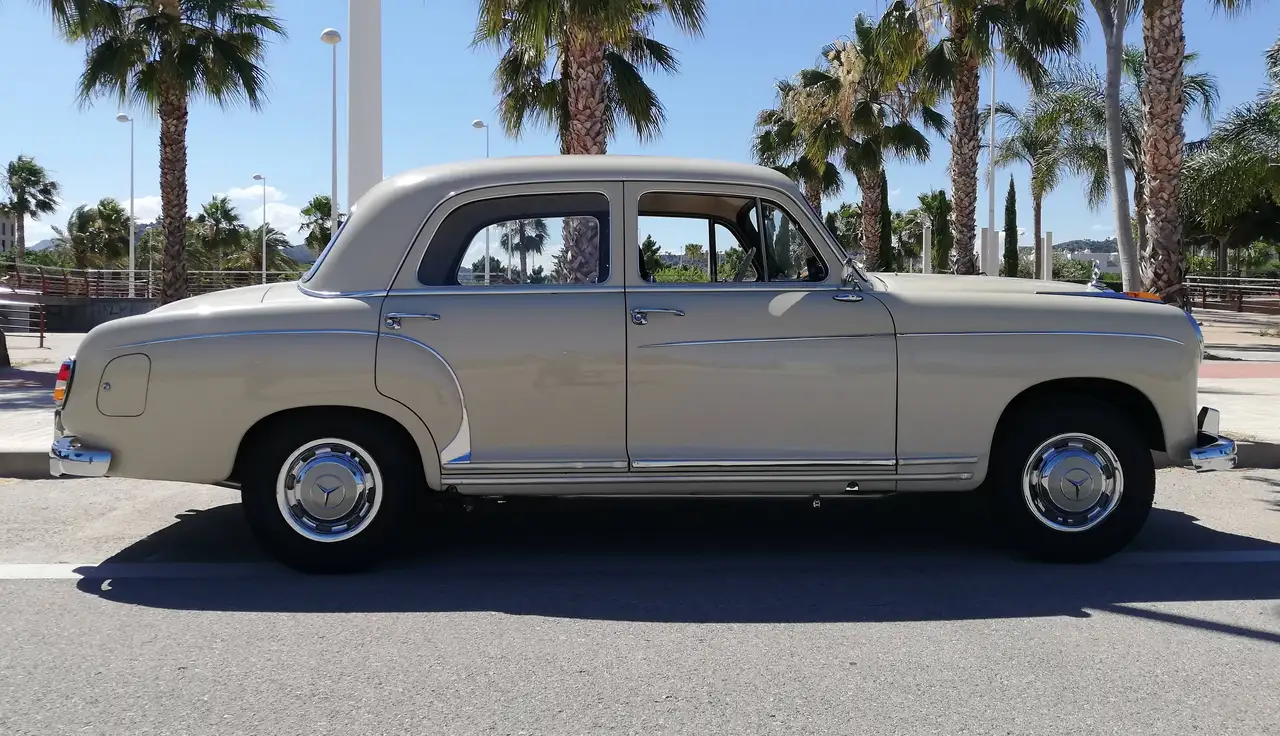 Mercedes-Benz 190 W121 Ponton, foto 5