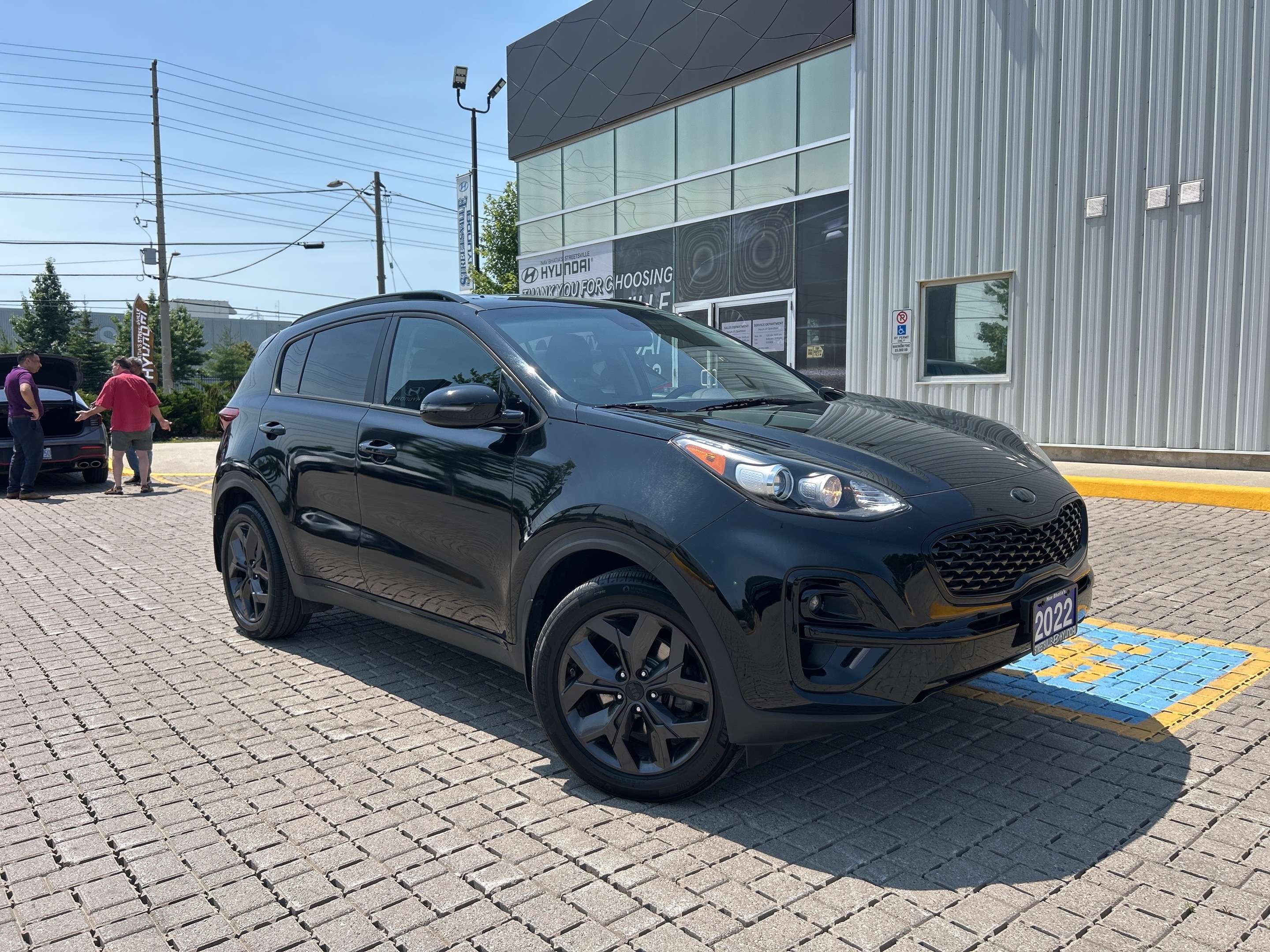 Black 2022 Kia Sportage SUV / Crossover  6-Speed Automatic