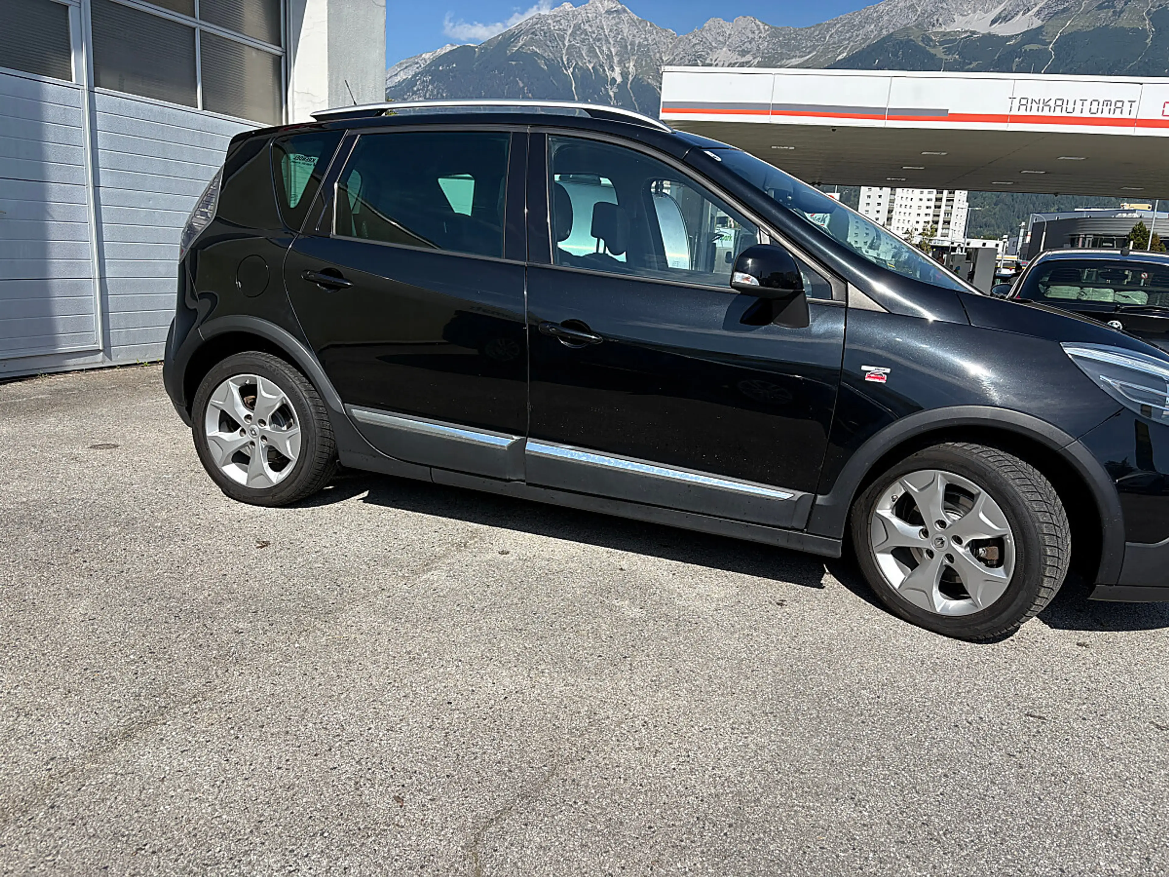 Renault Scenic Scénic XMOD Energy dCi 110 Bose Edition — photo 4