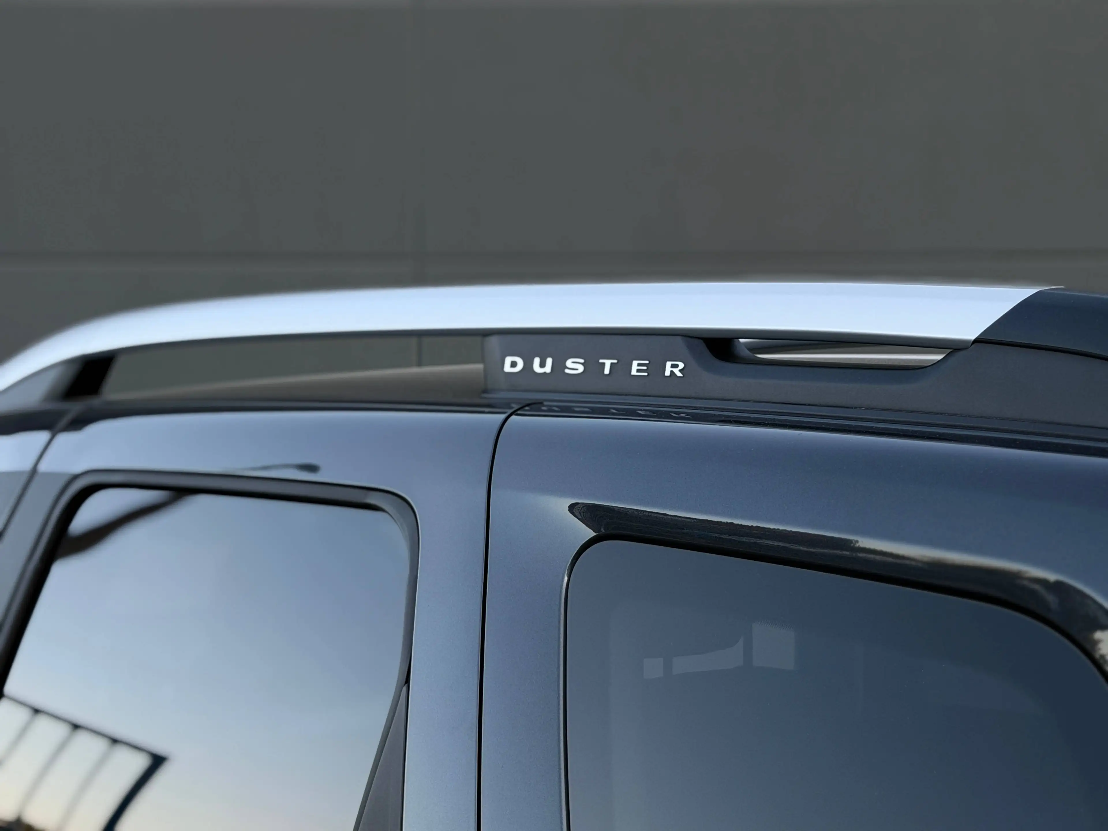 Dacia Duster Prestige 4WD Allrad 1. Hand Unfallfrei Leder Rkam Sitzheizung — photo 13