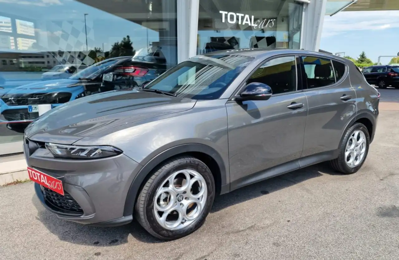 Alfa Romeo Tonale 2023