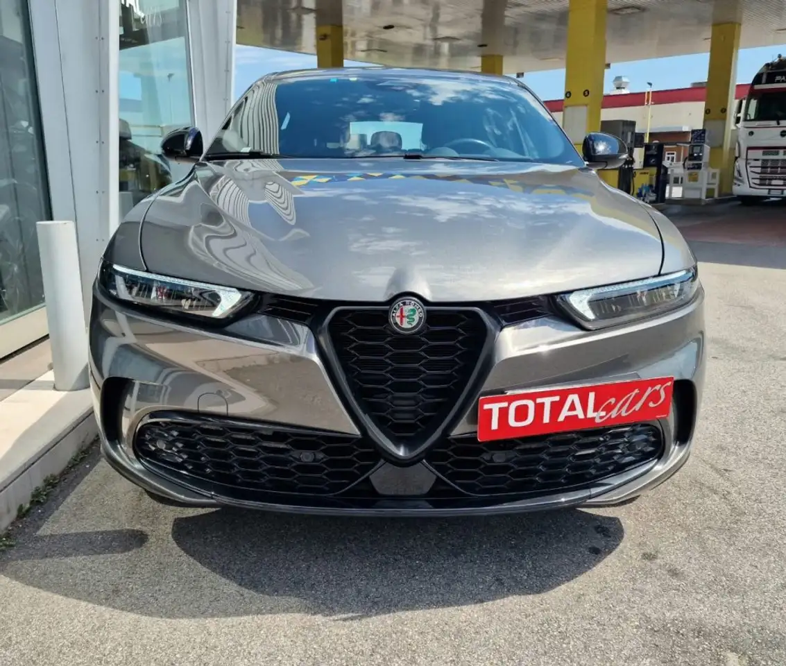 Alfa Romeo Tonale 2023