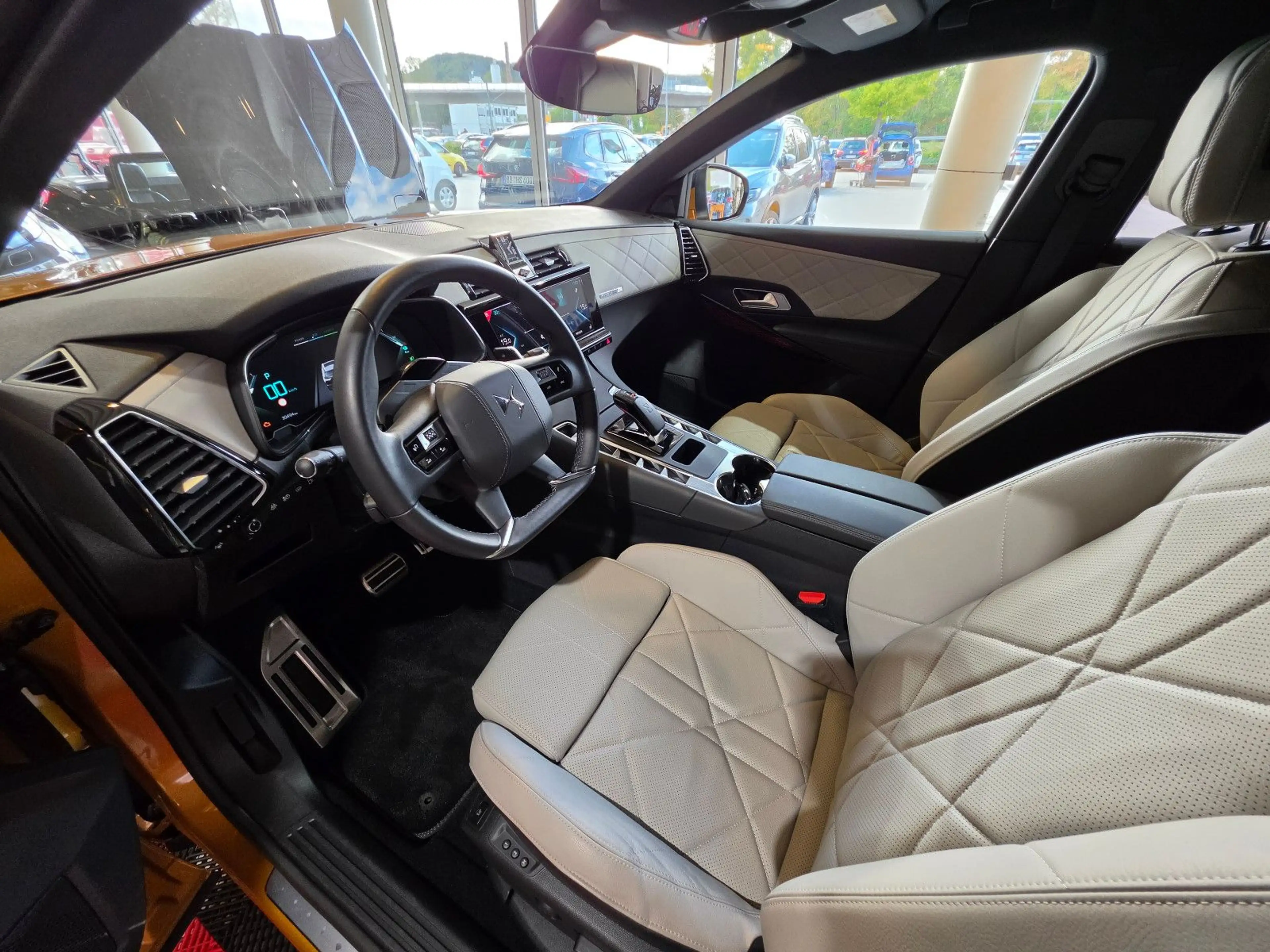 DS Automobiles DS 7 Crossback E-Tense 4x4 Be Chic+MASSAGE+360°+ — photo 10
