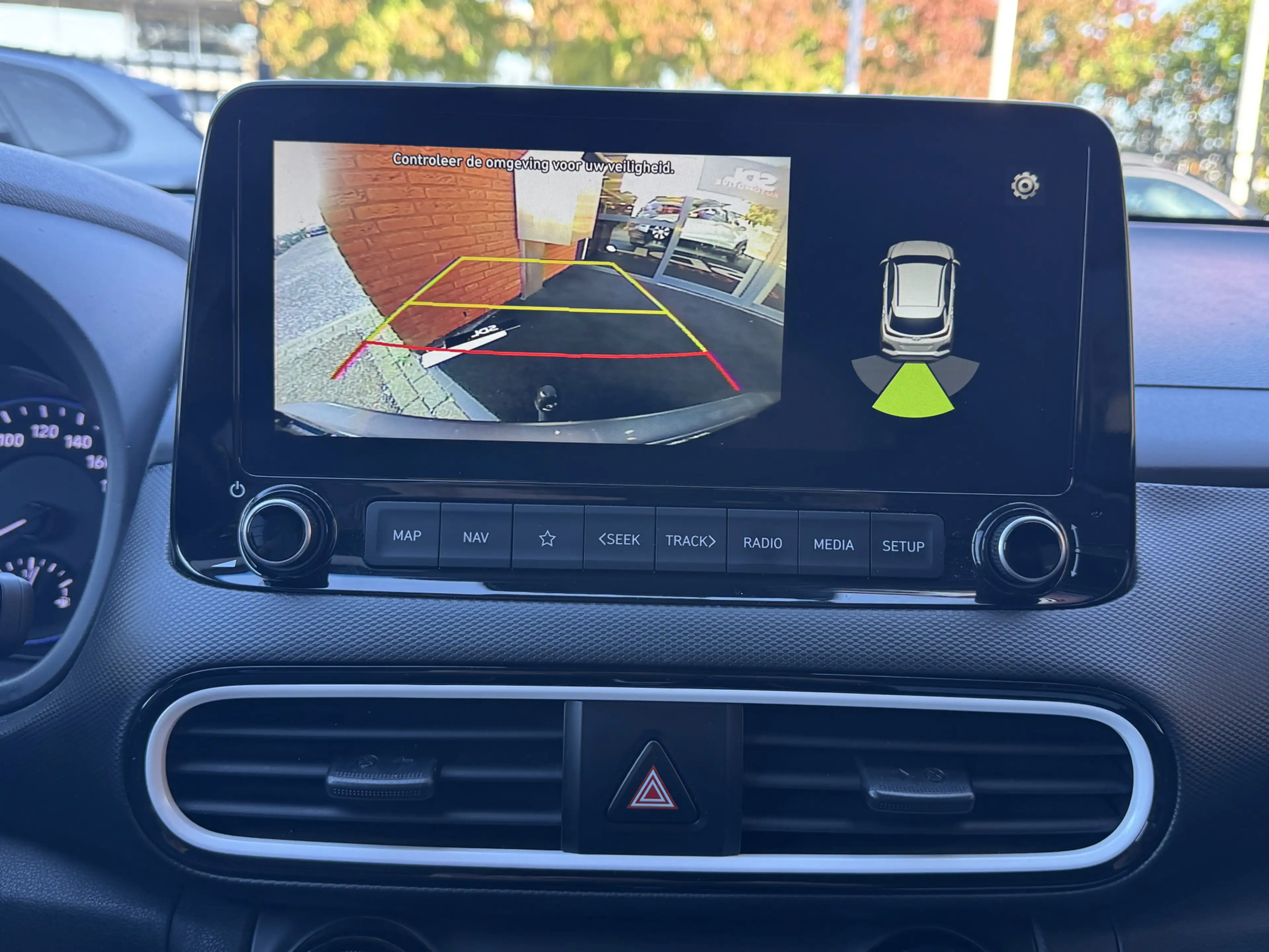 Hyundai KONA 1.6 GDI HEV Premium // TREKHAAK! // KRELL PREMIUM — photo 11