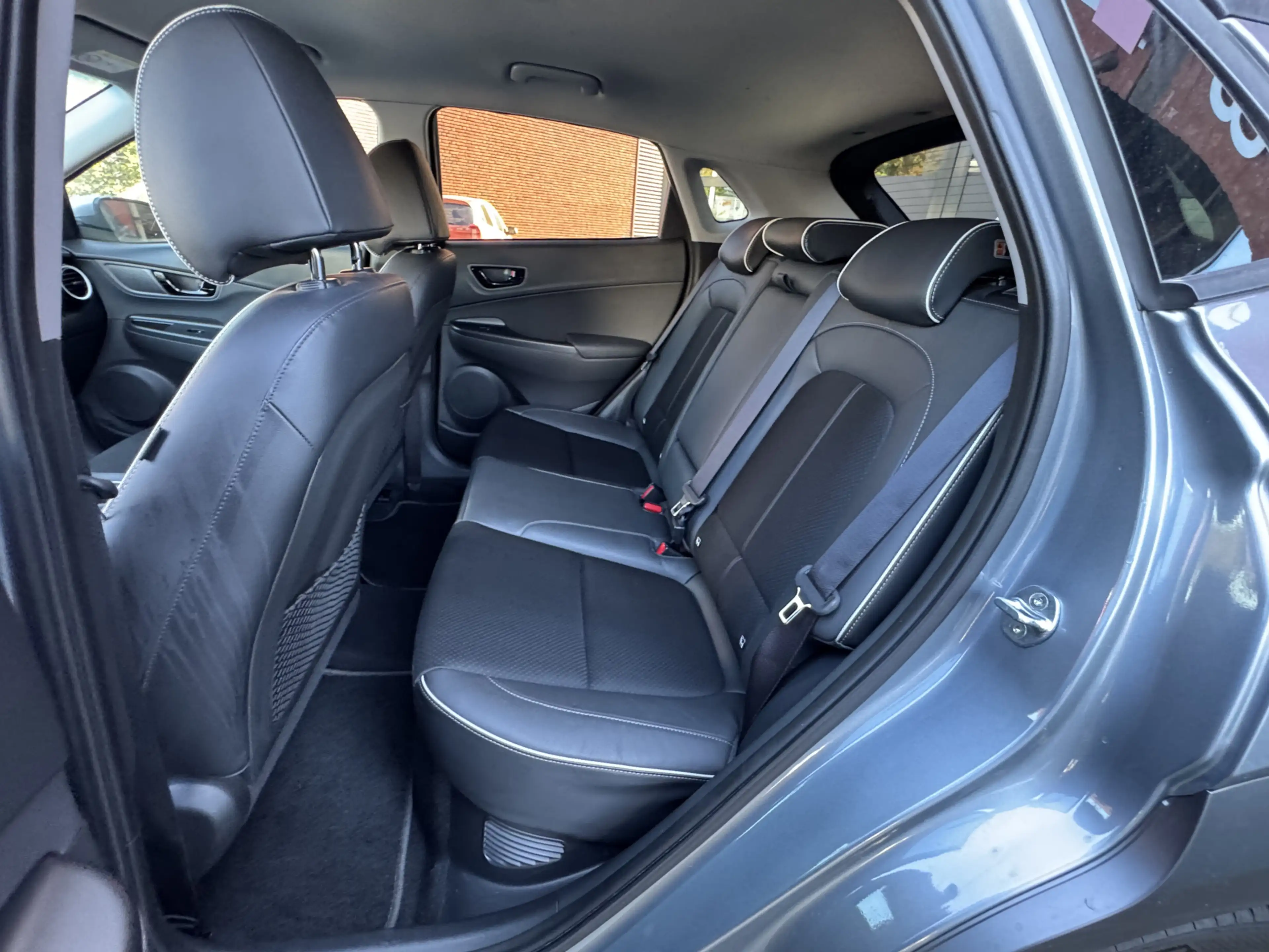 Hyundai KONA 1.6 GDI HEV Premium // TREKHAAK! // KRELL PREMIUM — photo 6