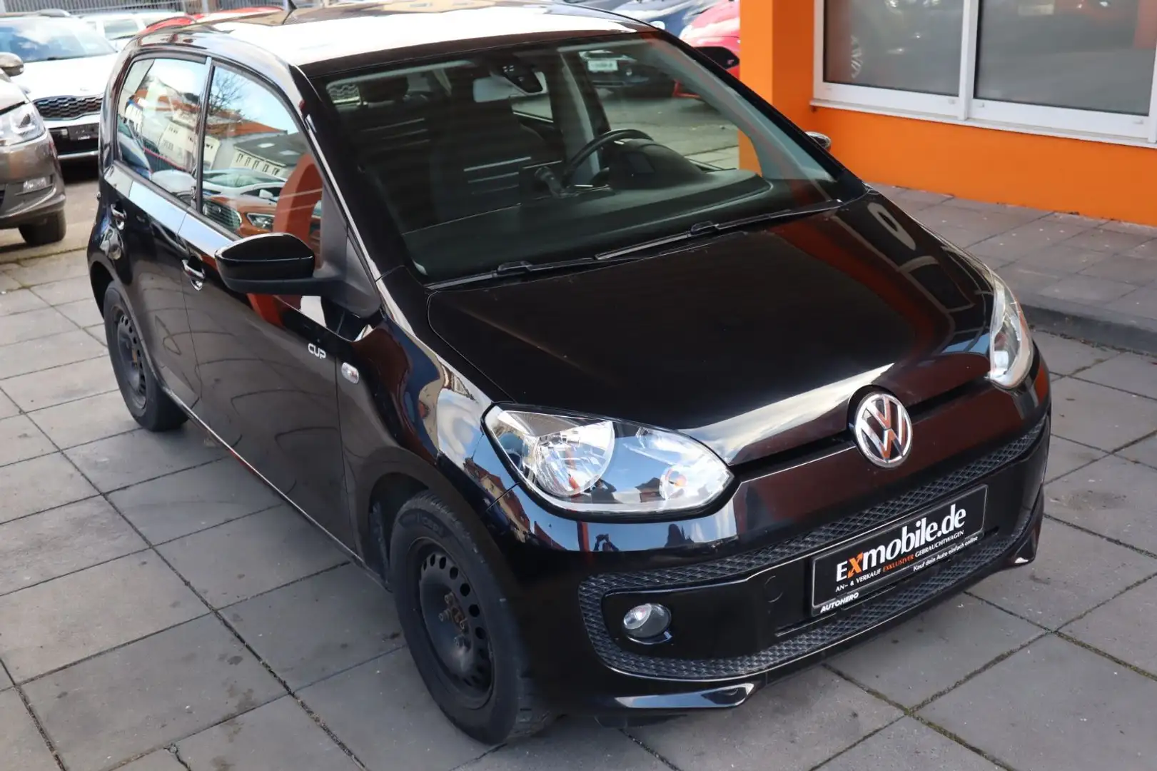Volkswagen up! UP! CUP UP! SITZHEIZUNG* NAVI* TEMPOMAT* UNFALL* Schwarz - 2