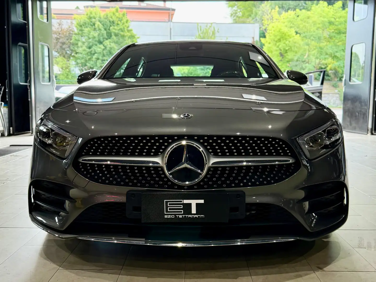 Mercedes-Benz A 200 d Premium auto Tetto Apribile Grigio - 2