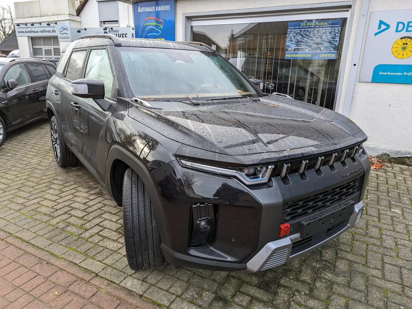 SsangYong Torres Forest Edition 1.5 T-GDi Autom. 2WD Fekete - 1