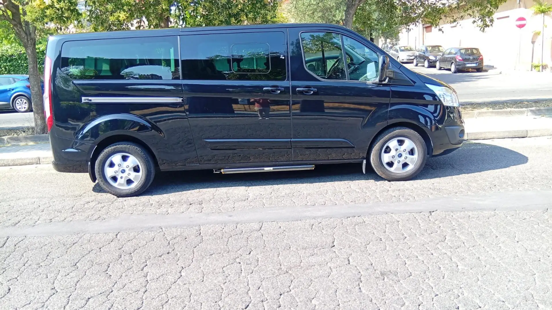 Ford Tourneo Custom Nero - 2