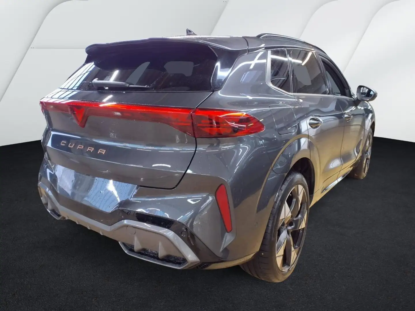 CUPRA Terramar VZ 2.0 TSI DSG 4Drive PANO+AHK+SENNHEISER Klima Grau - 2