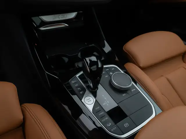 BMW X3 view 22