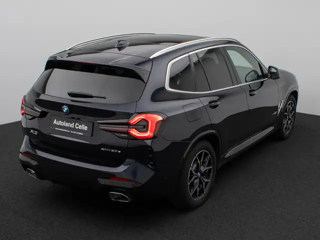 BMW X3 view 7