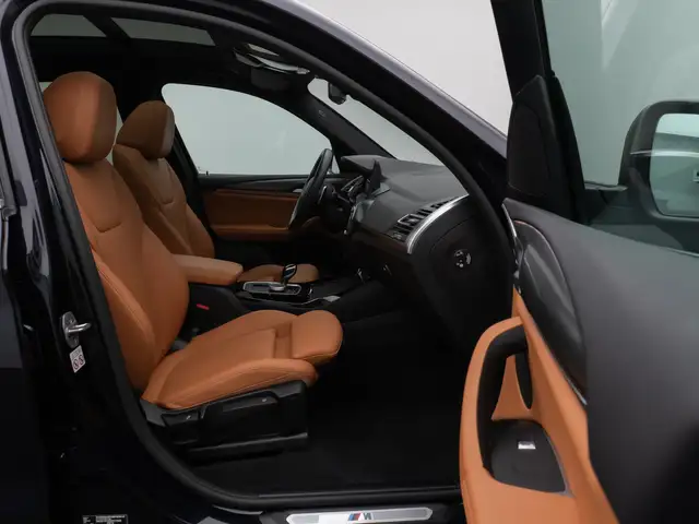 BMW X3 view 24