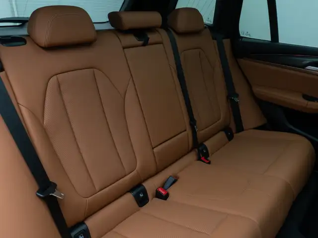 BMW X3 view 29