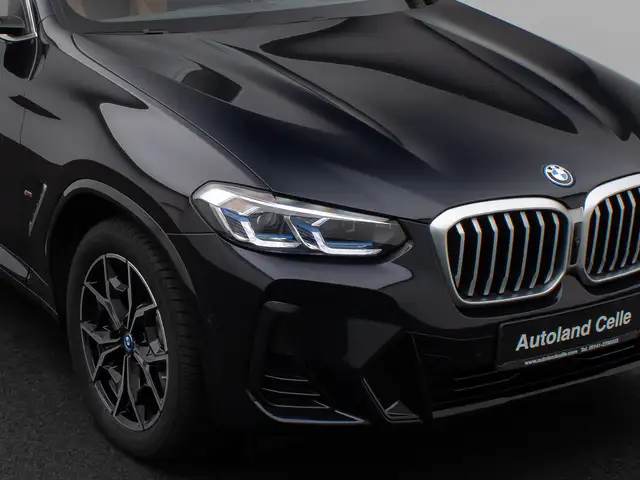 BMW X3 view 15