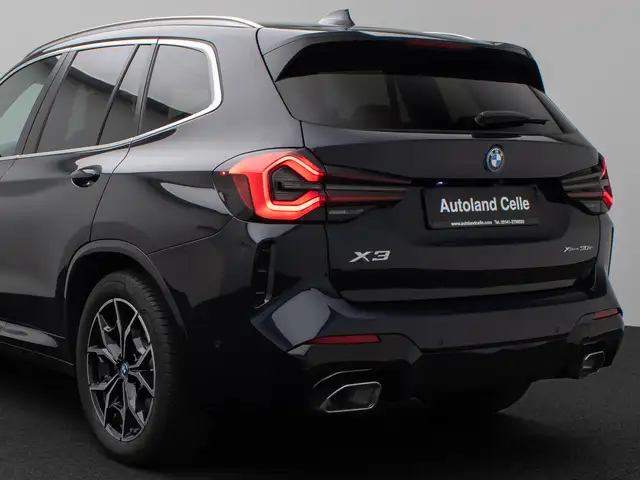 BMW X3 view 17
