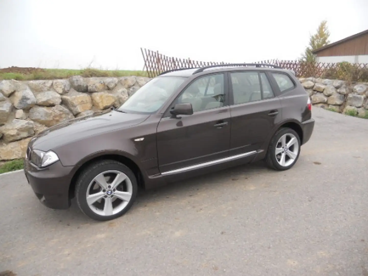 BMW X3 X3 3.0i Glas-Panorama-Dach Xenon - 2