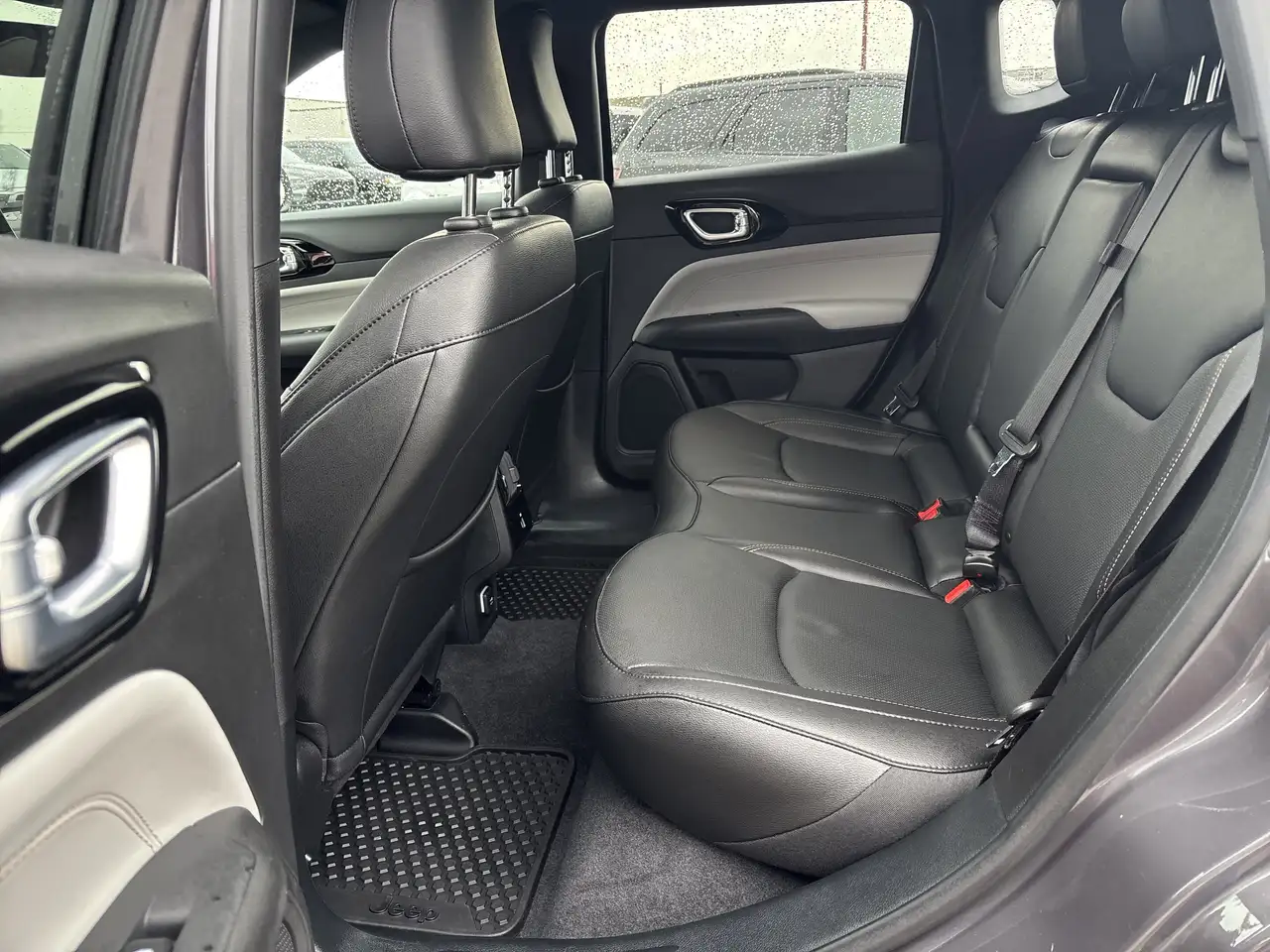 Jeep Compass снимка Jeep Compass