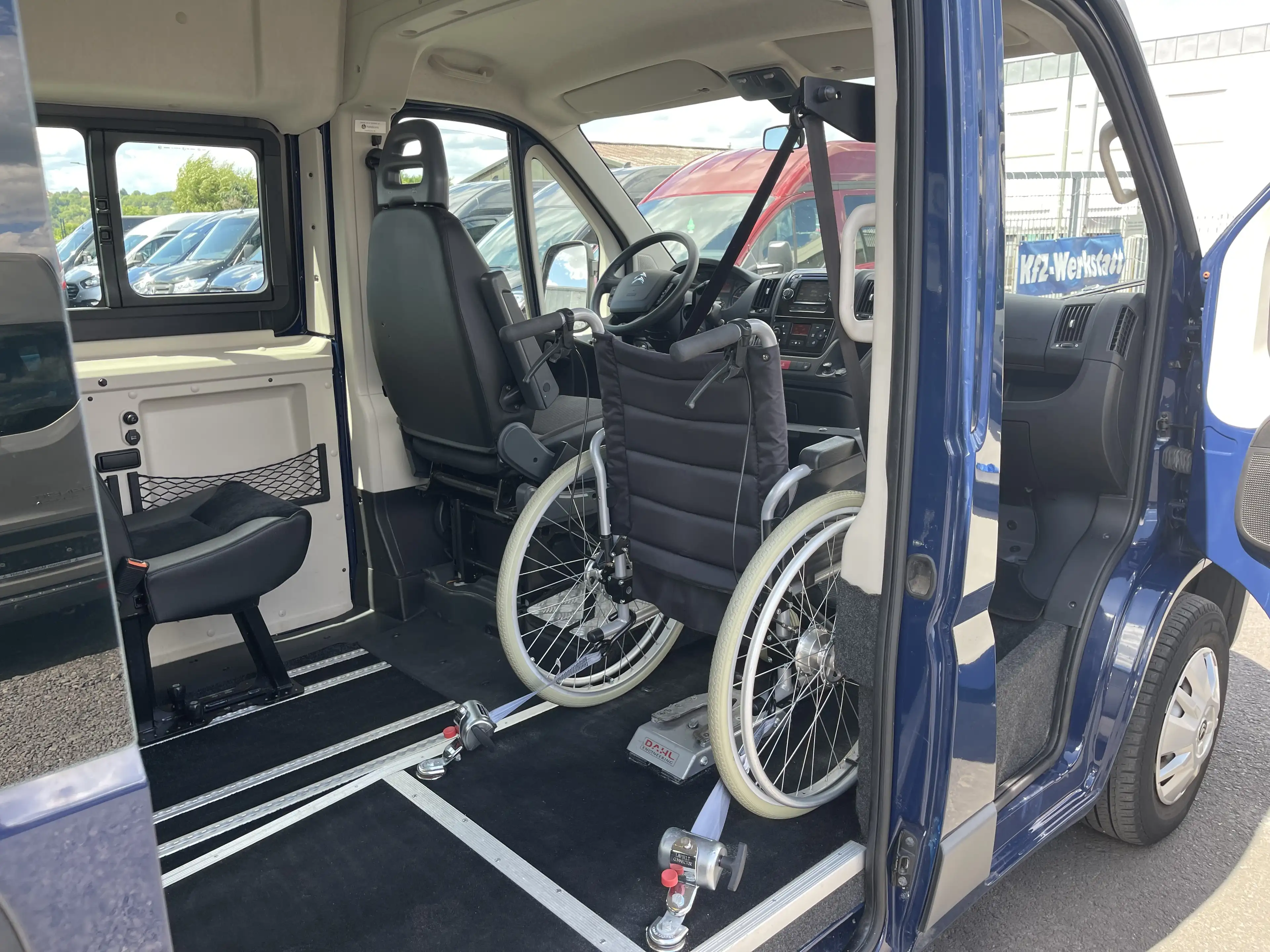 Citroen Jumper Jumper L2H2 Behindertengerecht Beifahrerrollstuhplatz — photo 14