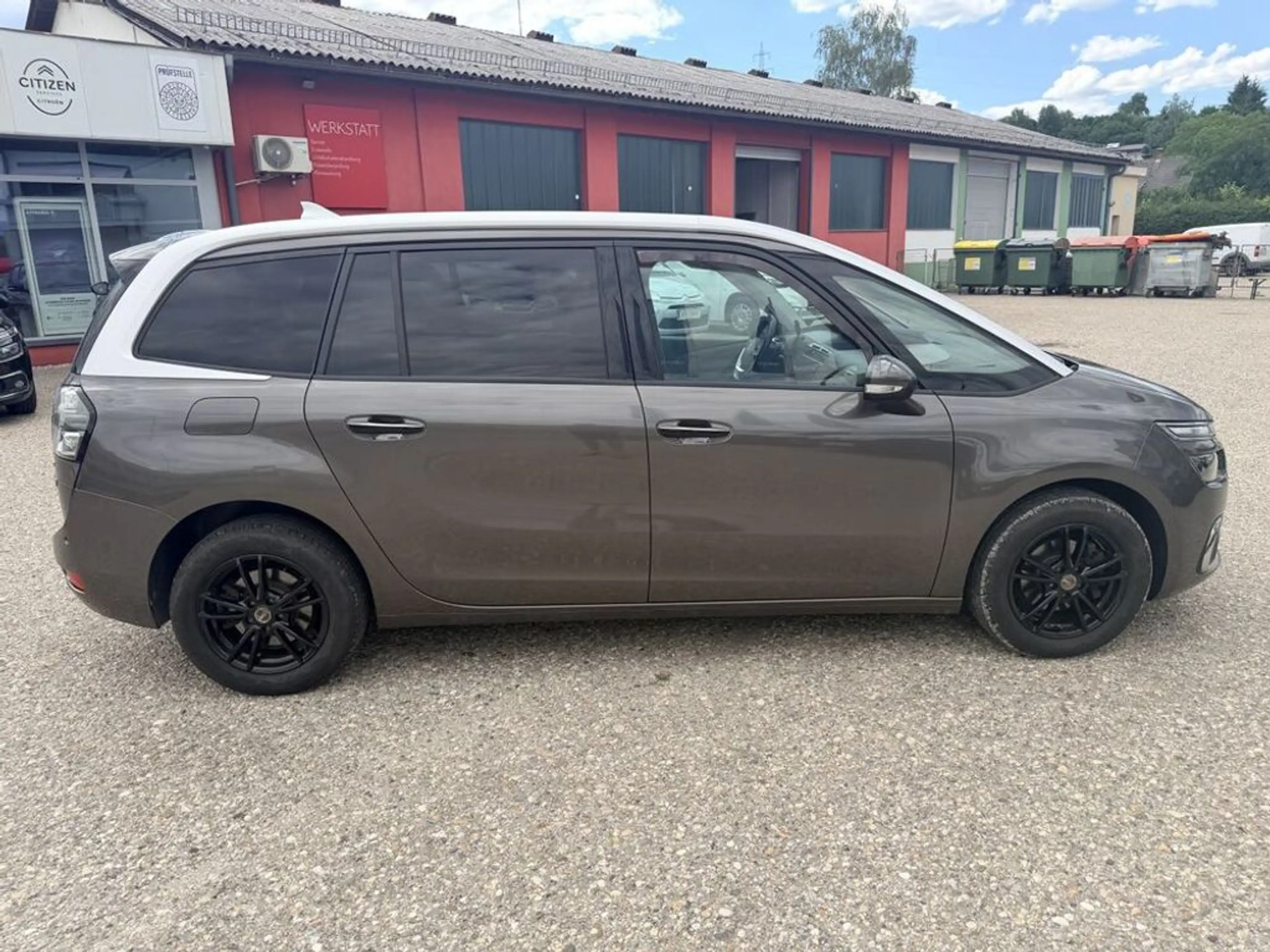 Citroen Grand C4 Picasso BHDi 120 EAT 6 Shine — photo 6