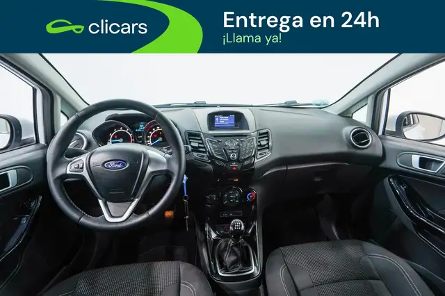 Ford Fiesta view 13