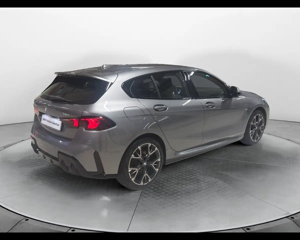 BMW 118 d 6