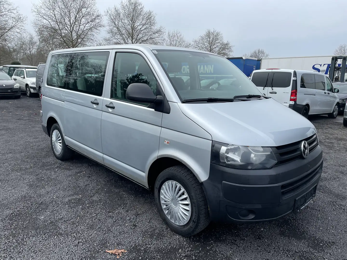 Volkswagen T5 Caravelle Kombi 4Motion Argent - 2