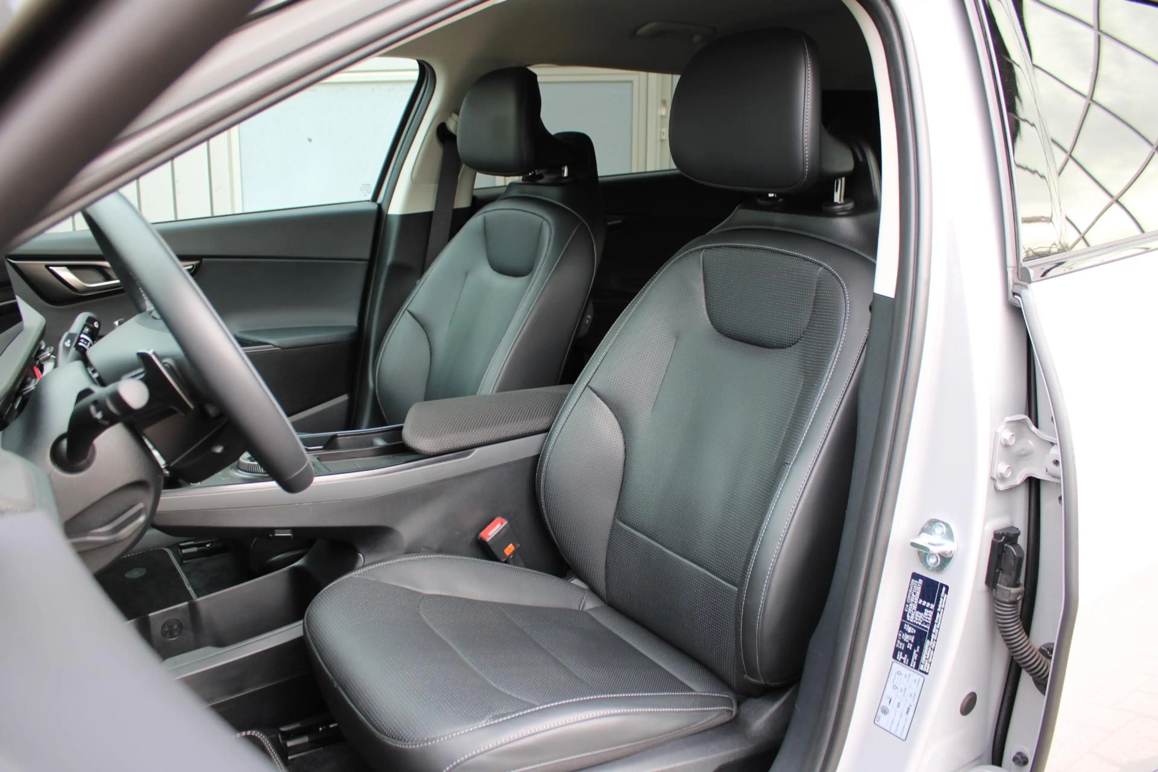 Kia EV6 Plus Advanced 84 kWh! 228PK | Facelift | Adapt. Cr — photo 4