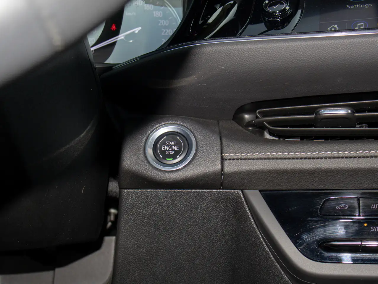 Buick Envision снимка Buick Envision