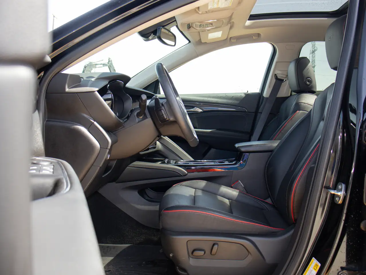 Buick Envision снимка Buick Envision