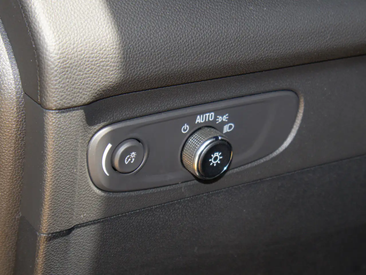 Buick Envision снимка Buick Envision
