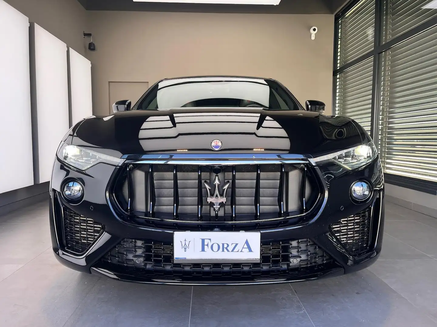 Maserati Levante 3.0 V6 Gransport 250cv auto my20 Schwarz - 2