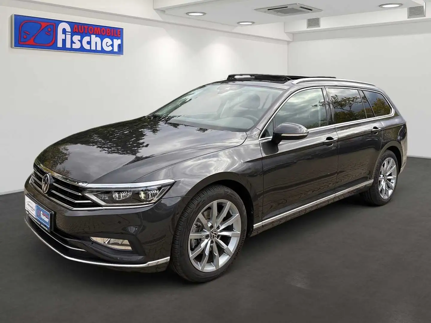 Volkswagen Passat Variant 1.5 TSI Elegance Garantie StandHzg PDC Pano AHK Na Gris - 1