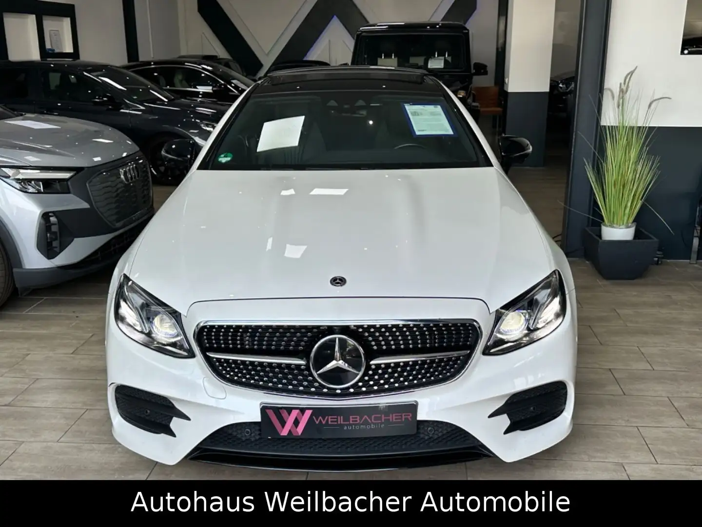 Mercedes-Benz E 450 Coupe 4Matic AMG Line *Pano*Burmester*Stdh Biały - 2